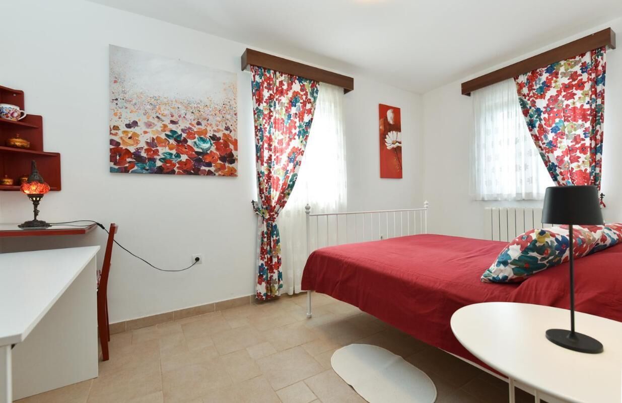 1 bedroom