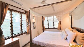 Family Apartment, Garden View | Hypo-allergenic bedding, in-room safe, iron/ironing board, free WiFi