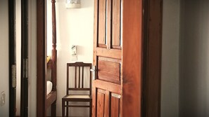 تفاصيل الفندق من الداخل