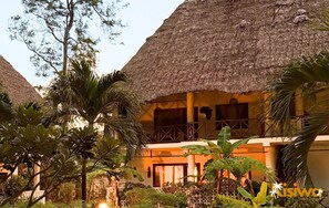 Front of property - Kisiwa Apartments Watamu at Ascot Resort  (Watamu)