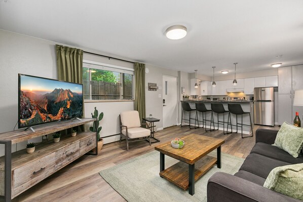 Condo, Multiple Beds, Patio, Garden View (220 Peterson St. (Unit 3,4,7,8)) | Living area