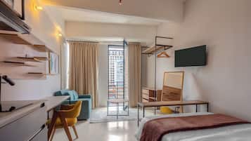 Exclusive Apartment | 1 bedroom, soundproofing, iron/ironing board, free WiFi