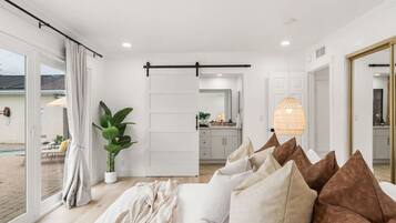 4 sovrum, strykjärn/strykbräda, resesäng och wi-fi