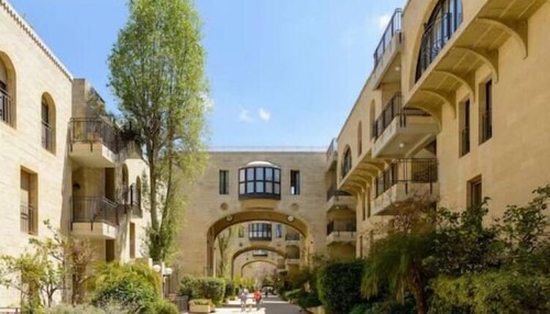 Luxury Condo Complex, David Citadel