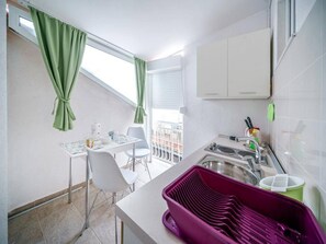 Apartment | Dining