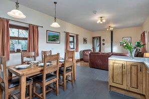 Cottage | Dining - Cottage by Cardigan Bay With Hot Tub (Talybont)