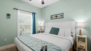 2 chambres, fer et planche à repasser, Wi-Fi gratuit, draps fournis