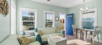 Cozy Cottage 3 of 6 with Pool Views| 2BR | Pool