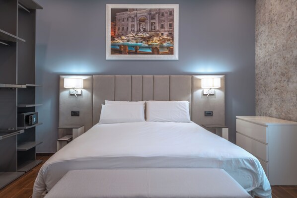 Bureau, espace de travail pour ordinateur portable