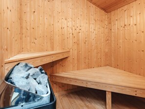 House | Sauna - 5 Person Holiday Home in Nakskov (Nakskov)