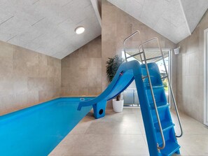 Maison | Piscine | Piscine couverte, piscine extérieure