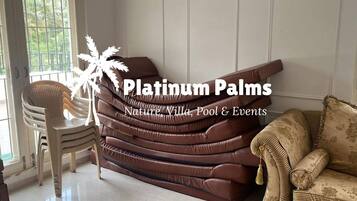 Villa, 3 Bedrooms, Accessible, Smoking | Living room