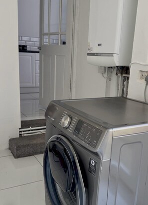 Interior - Hartlepool-3 bd House-sleeps5-free Parking&netflix (Hartlepool)