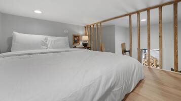 1 chambre, fer et planche Ă repasser, Wi-Fi gratuit, draps fournis