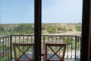 三人房, 露台, 部分海景 | 免費 Wi-Fi