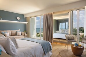 Tallelokero huoneessa, työpöytä, äänieristys, ilmainen Wi-Fi