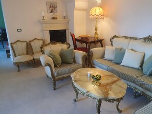 46-inch flat-screen TV with digital channels - Dimora Donna Rita (Lecce)