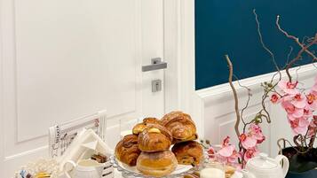 Desayuno a la carta incluido todos los días