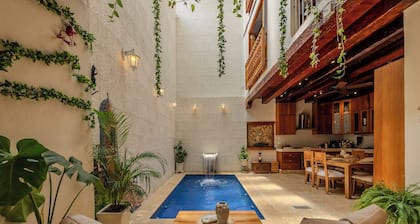 4-bedroom house in brilliant Cartagena de Indias with AC, WiFi