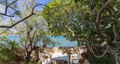 Three Bedroom Apartment With a sea View