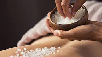 Lichaamsbehandelingen, aromatherapie, hotstone-massages, body scrubs