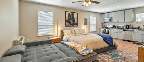 1 chambre, fer et planche Ă repasser, Wi-Fi gratuit, draps fournis