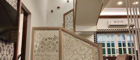Villa, 4 chambres, fumeur, balcon | Intérieur