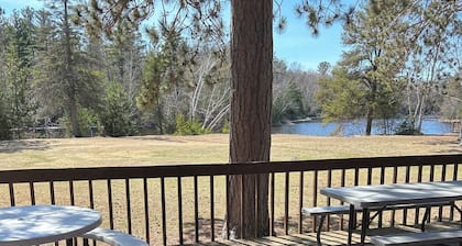3-bedroom lake front cabin on Chippewa Flowage -Dun Rovin Road - Hayward, WI