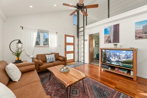 65-inch flat-screen TV with digital channels - Hot Tub Hideout Old Towns Best Group Stay (Fort Collins)