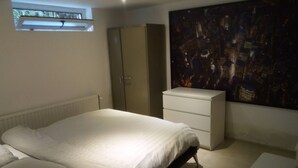 Apartment, 1 Bedroom, Fireplace