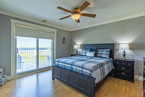 5 bedrooms, iron/ironing board, free WiFi, bed sheets