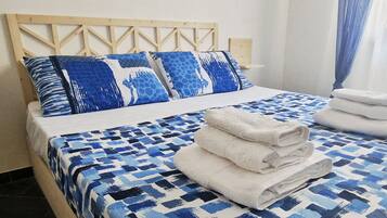 2 Schlafzimmer, Zimmersafe, BĂŒgeleisen/BĂŒgelbrett, Reisekinderbett