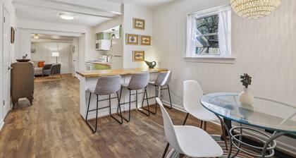 Chic Converted Barn w/ 2 BR & 2.5 BA in Covington, LA