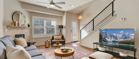 House, Multiple Beds, Patio, Garden View (226 Osiander St. (Unit C & D)) | Living area