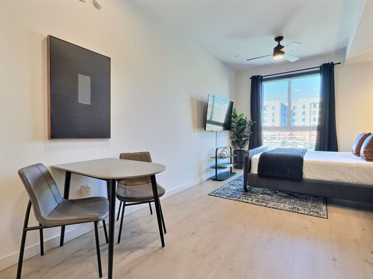 Desk, iron/ironing board, free WiFi, bed sheets