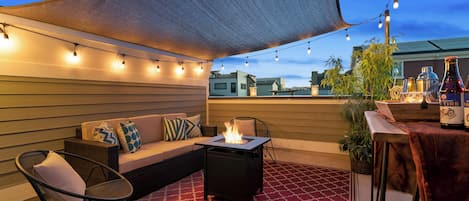 House, Multiple Beds, Patio, Garden View (827 Heschel St. (Unit B & C)) | Property grounds