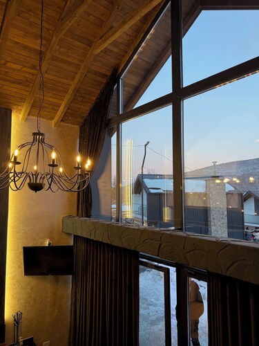 Luxury Villa perfect for a weekend getaway in the Mountains of Mavrovo.