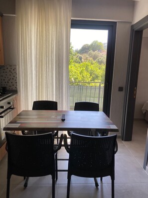 Deluxe Apartment, Balcony, Pool View | 2 bedrooms, in-room safe, blackout drapes, soundproofing - Nurhal (Ortaca)
