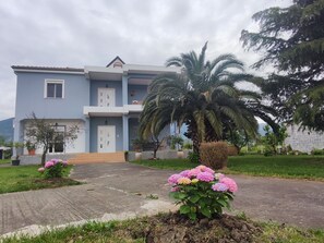 Exterior - Villa Ilirian,Best Villa Near Beach,Nature,and Major Attractions in Albania" (Laç)