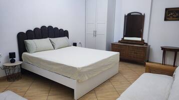 3 dormitorios, tabla de planchar con plancha, wifi gratis