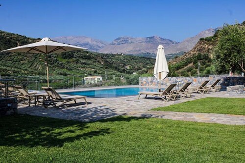 ReCrete - Retreat in Crete