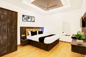 House - Cosy Stays at Balua Road Pahadiya (Varanasi)