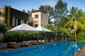 Pool - Shreyas Retreat  (Nelamangala)