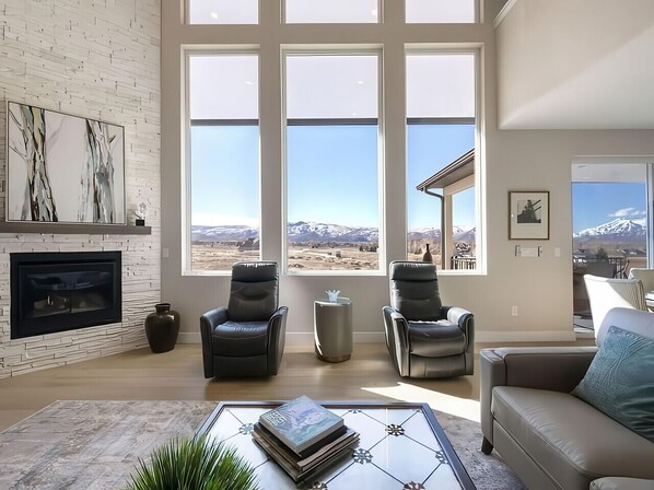 Smart TV, fireplace, table tennis, books