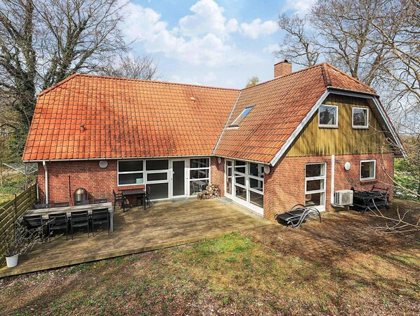 House | Exterior