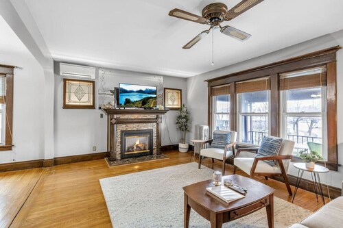 Hotel 716 - Unbeatable location