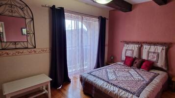 3 camere, ferro/asse da stiro, lenzuola