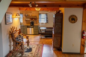 Interior - Private cabin in the Smokies! (Sevierville)