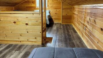 3 slaapkamers, een kluis op de kamer, gratis wifi, beddengoed