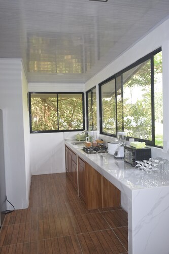 Coconut Lodge Maluhia